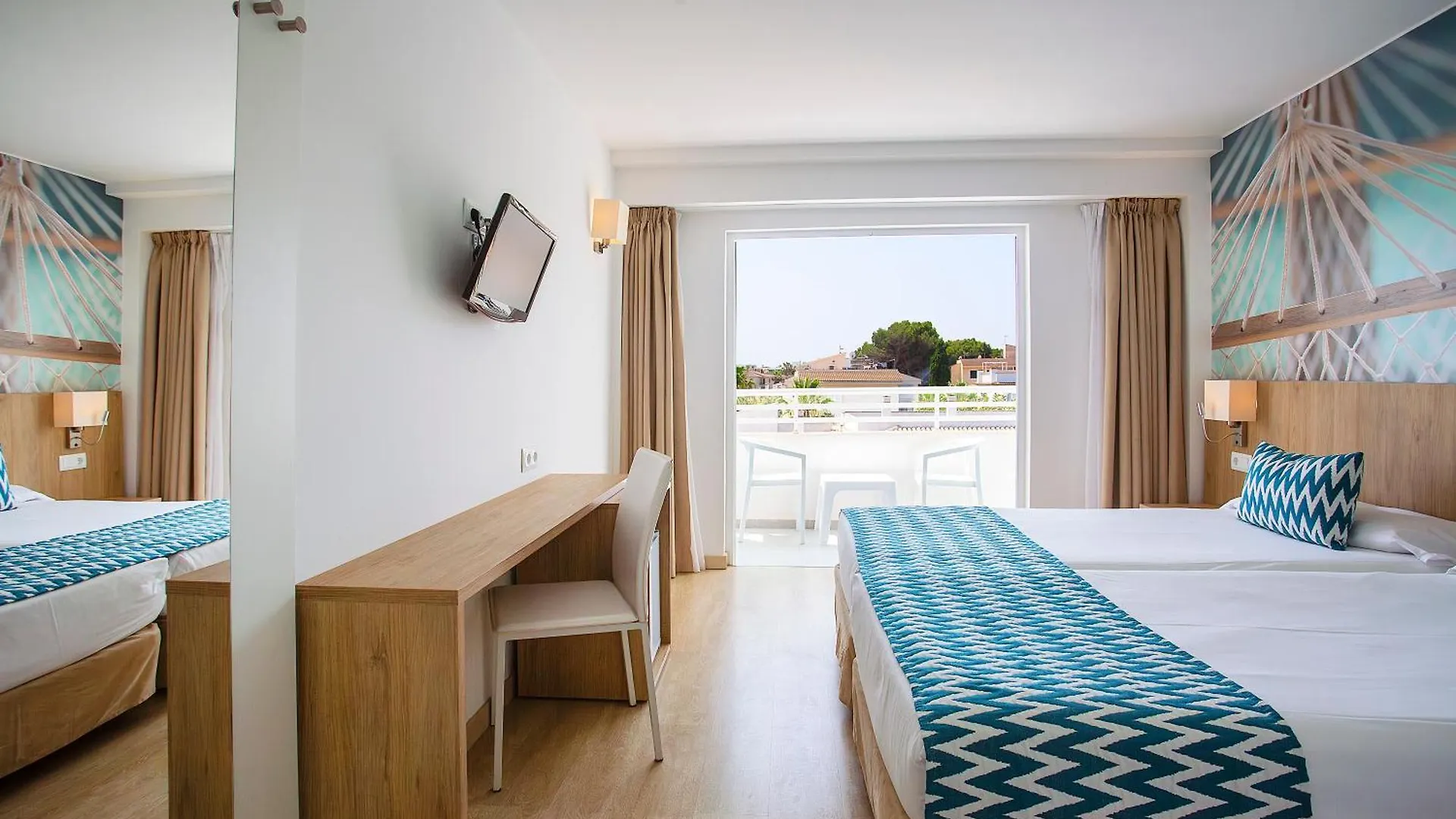 ***  Hotel Bq Sarah -Adults Only Can Picafort  Španělsko