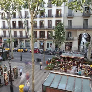 rambla-102.catalonia-hotels.com/